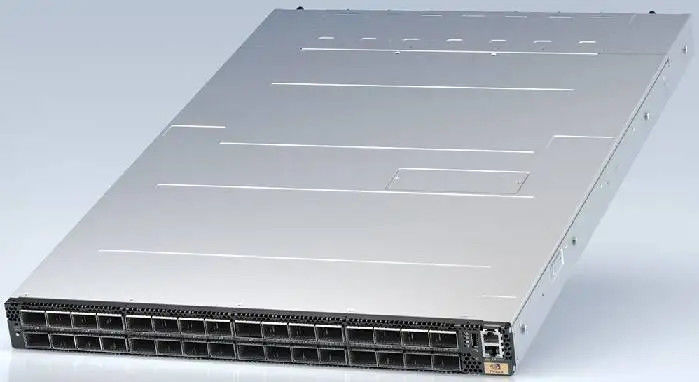 MQM9790-NS2F Mellanox 네트워크 스위치 P2C 공기 흐름 64 포트 NDR 32 OSFP 포트 관리되지 않은