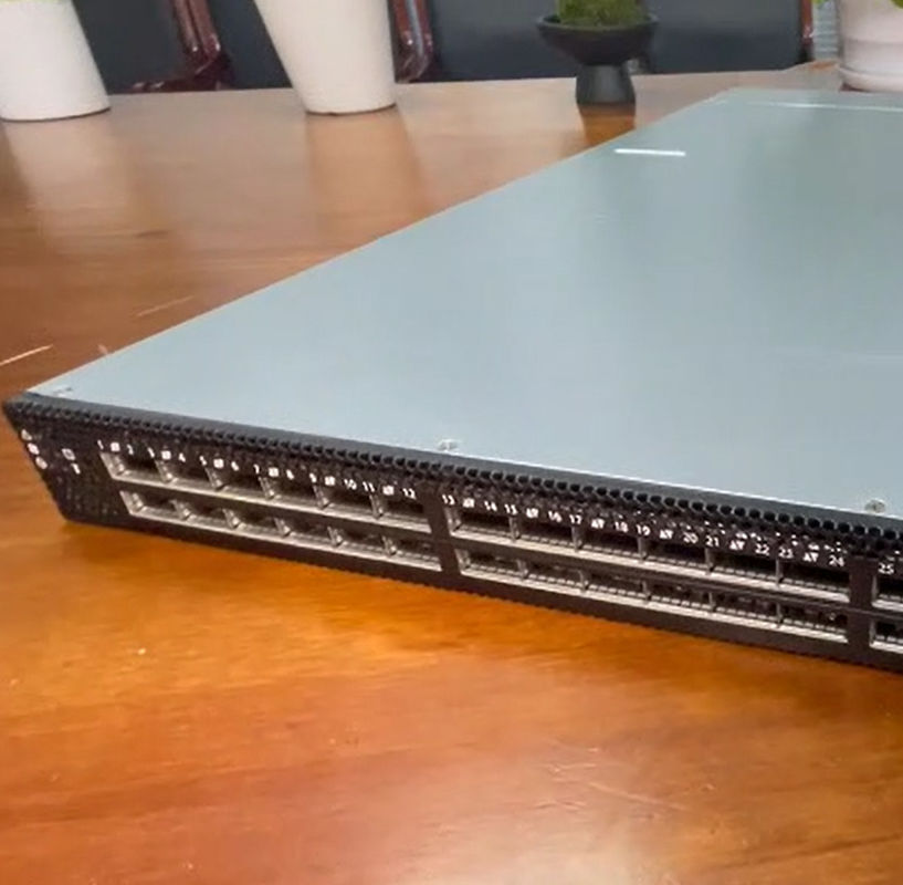멜라녹스 MSB7800-ES2F 인피니밴드 EDR 100Gb/S 스위치 시스템 36 QSFP28 포트 1U