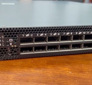 Mellanox Nvidia의 36포트 EDR 100GB/S Msb7800 인피니밴드 스위치로 번개처럼 빠른 데이터 전송 경험